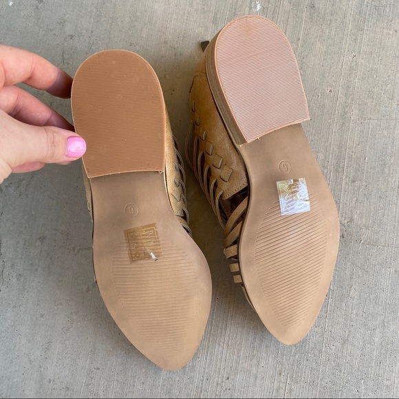 Camel Brown Slit Cut Out Cage Woven Ankle Flats Booties - Picture 9 of 9